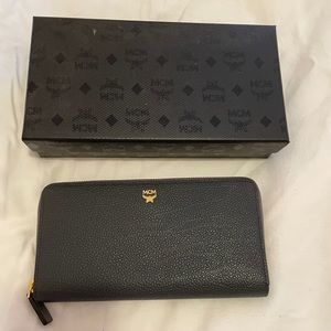 Beautiful brand new MCM wallet